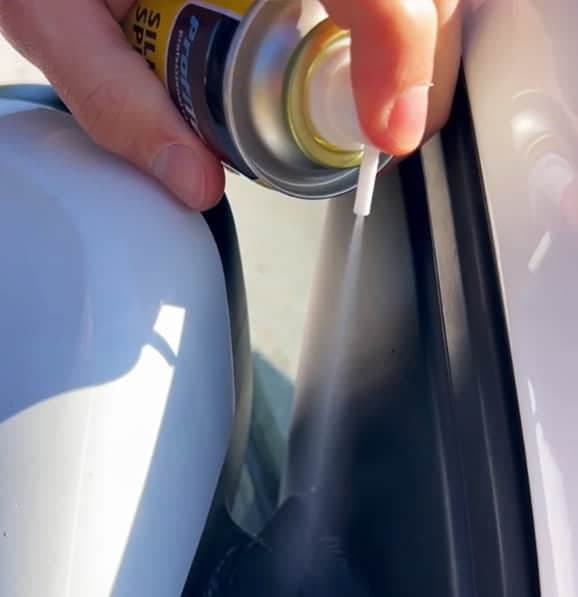 ПРОФИТЕЧ силиконски спреј 200мл. - слика 2