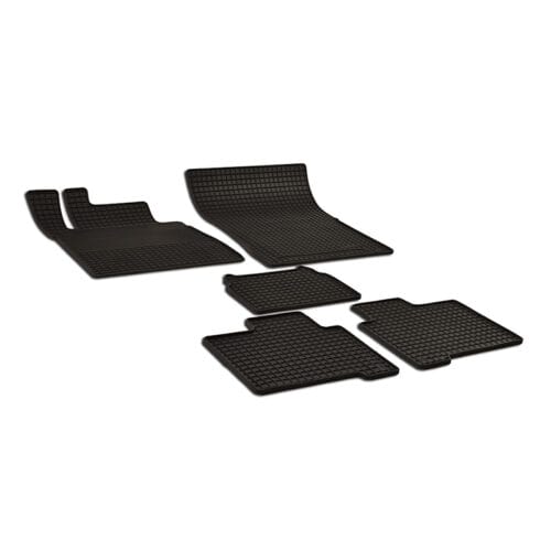 Целек сет на црни гумени пларни за автомобил, за заштита од влажност и валани.